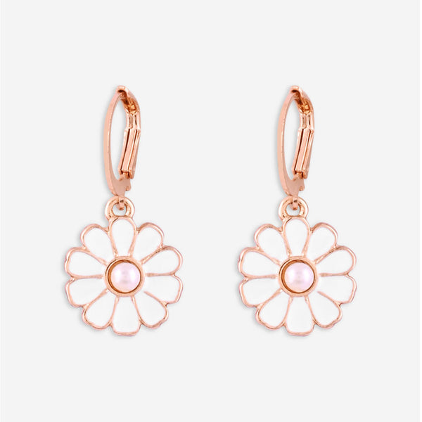 Rose gold flower-shaped earrings with a central pearl on a white background. ToniQ jewellery is skin safe, nickel free, cadmium free, hypoallergenic, and lab tested for your comfort and trust.