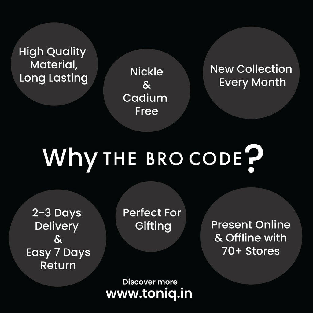 Urban Enamel-Detail Silver Pendant Necklace for Men