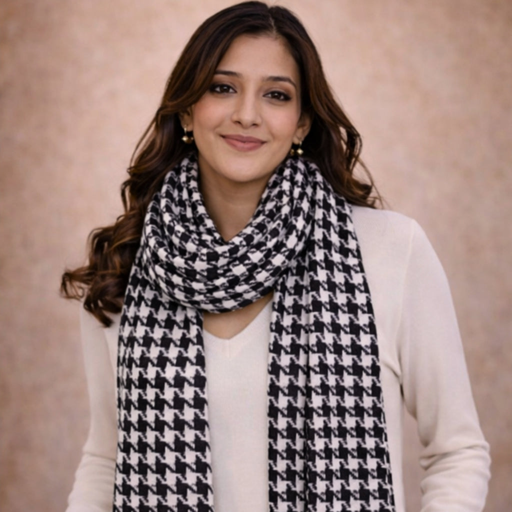 Classic Black & White Houndstooth Print Scarf
