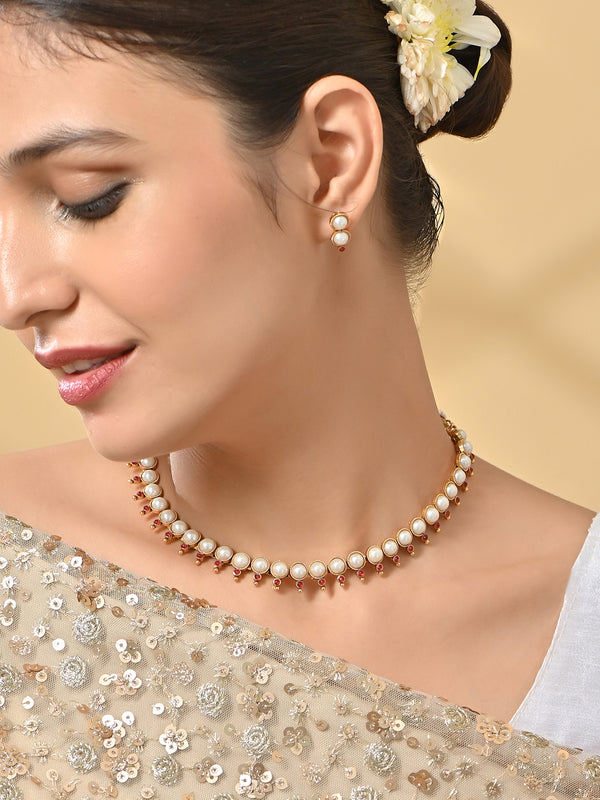 White Pearls Gold Plated Jewellery Set