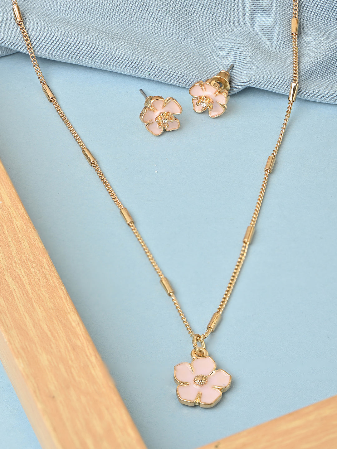 Blush Bloom Gold Flower Pendant Set
