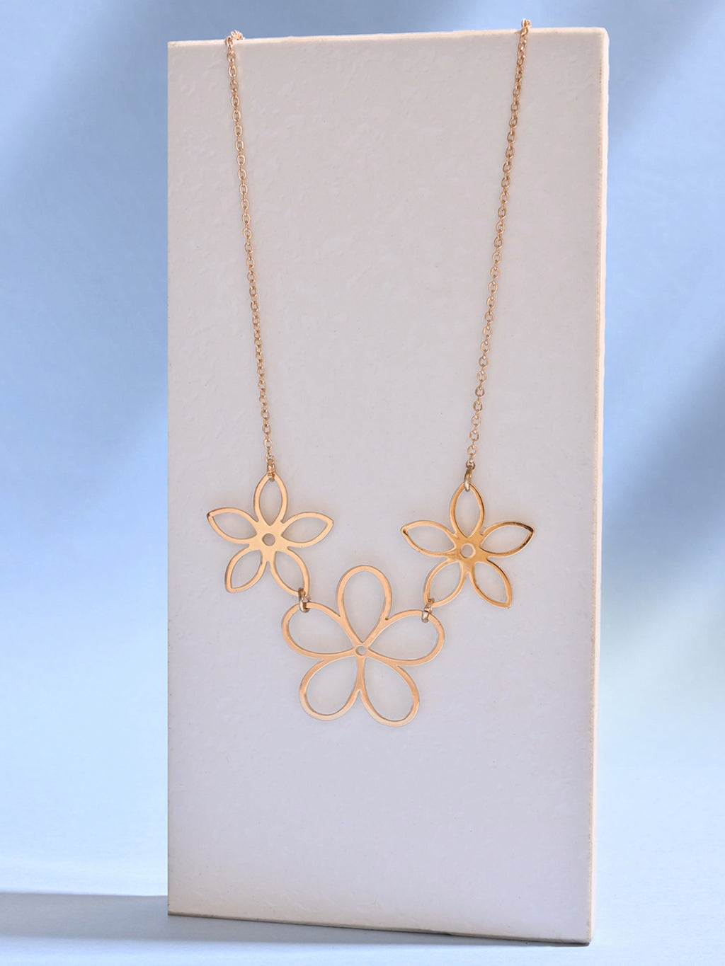 Wired Floral Flare Choker Necklace