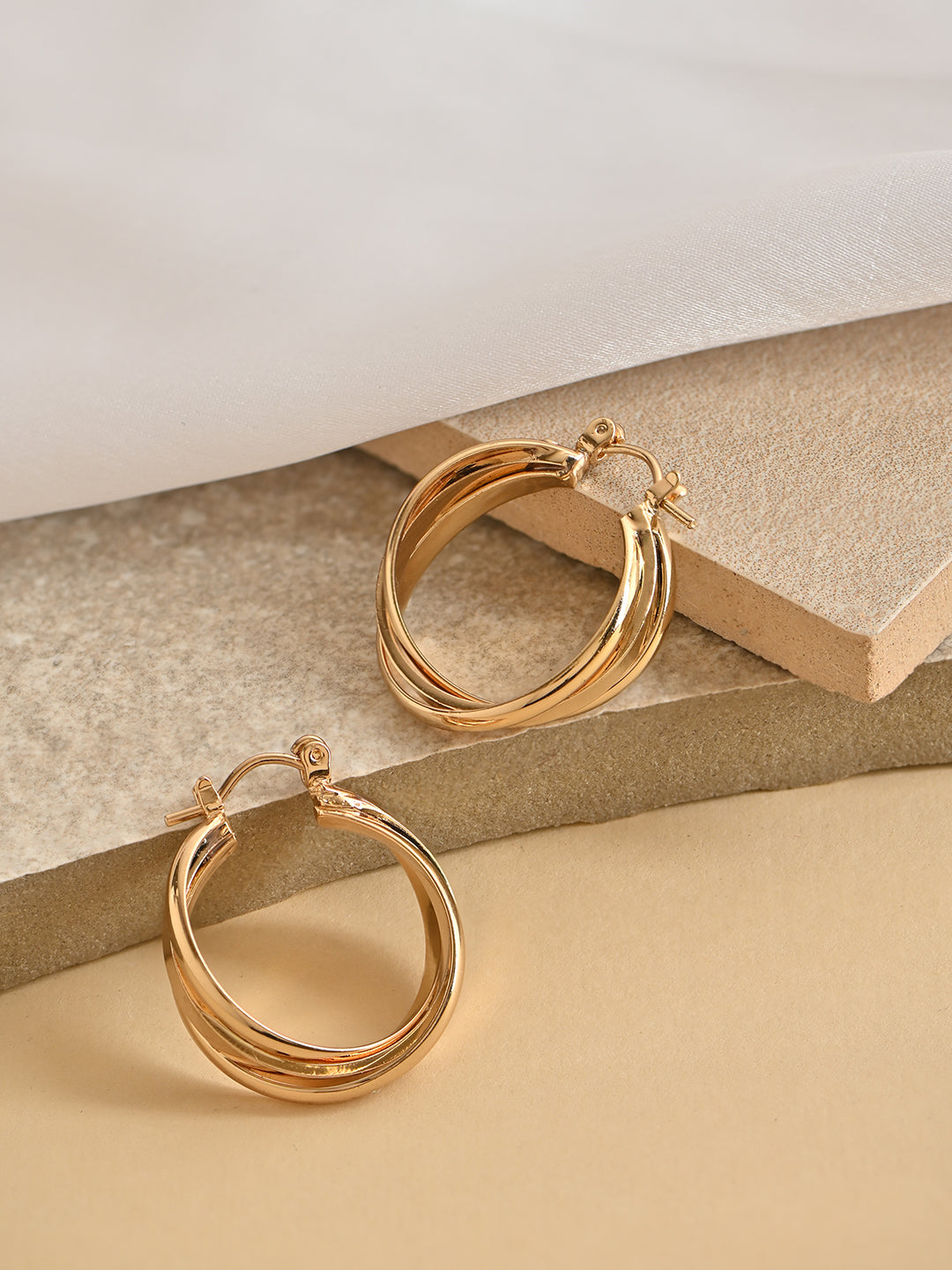 Toniq Casual Silver Plated Latch Back Hoop Earrings for Women