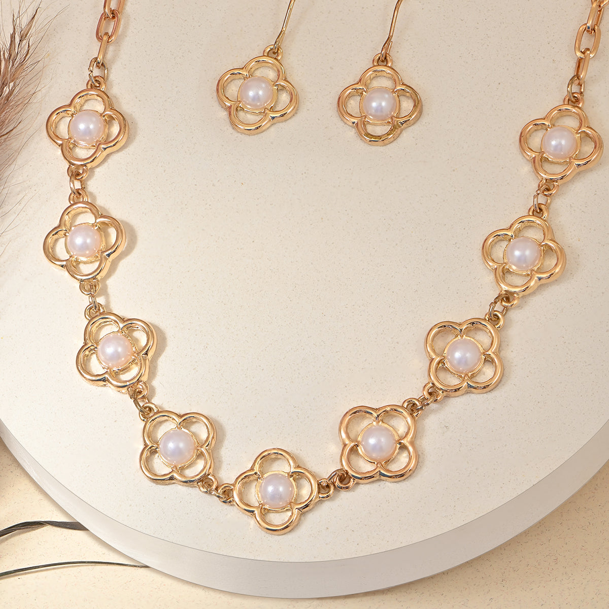 COREwithOUTER Necklace＆Charm セット Timeless Clover & Pearl Jewelry Set – toniq-fashion