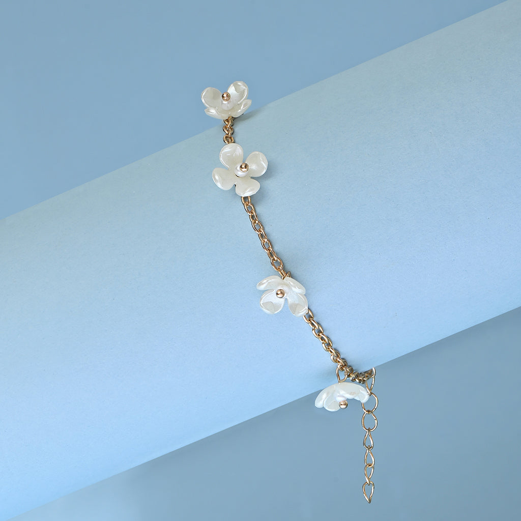 Golden Flower & Pearl Bracelet