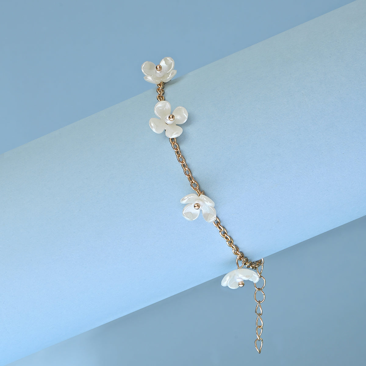 Golden Flower & Pearl Bracelet