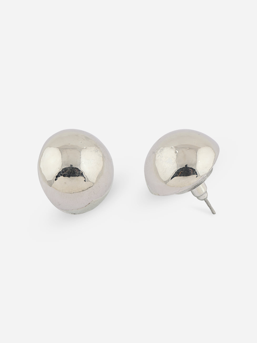 Classic Pearl Stud Earrings