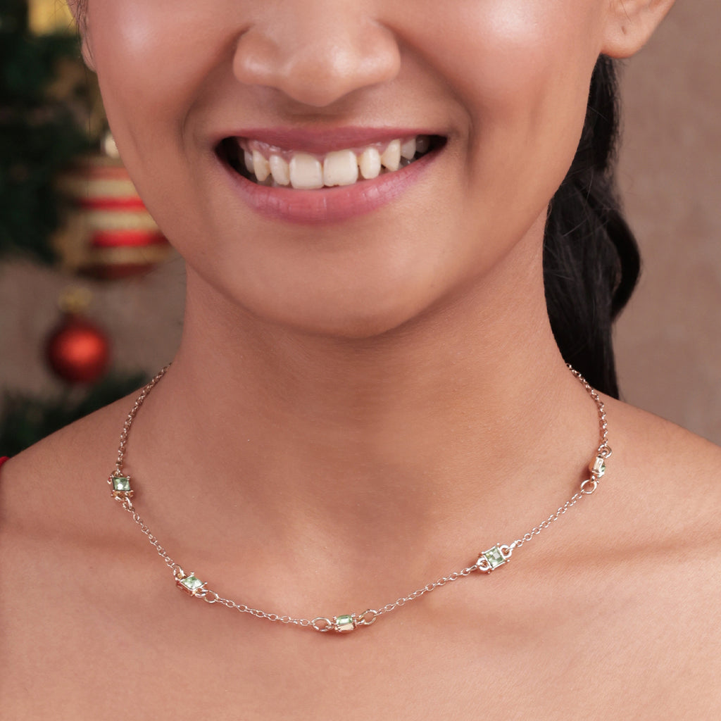 Emerald Link Stone Gala Choker Necklace