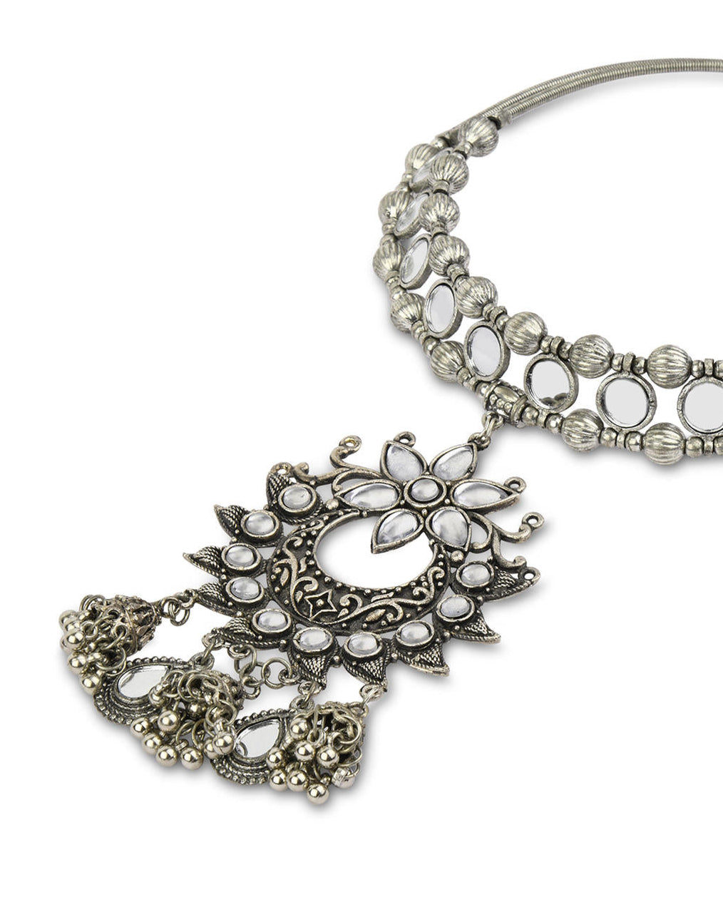 Kundan sparkle choker necklace with intricate mirror work and a large pendant adorned with Kundan stones, along with ghungroo drops closeup 